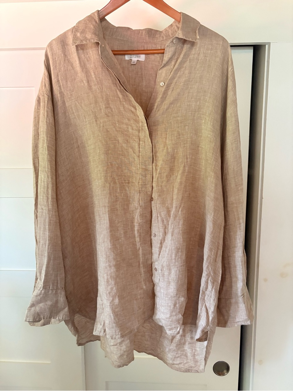 Lightweight Beige Linen Button-Down Shirt — Relaxed Fit